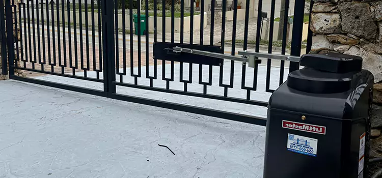 Seamless Installation and Support for Your New Gate in Manhattan, NY